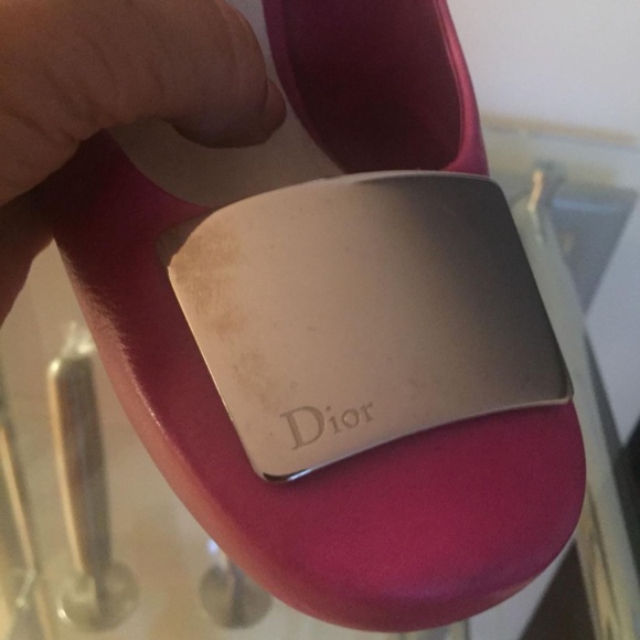 Sandals - Picture 4 of 4